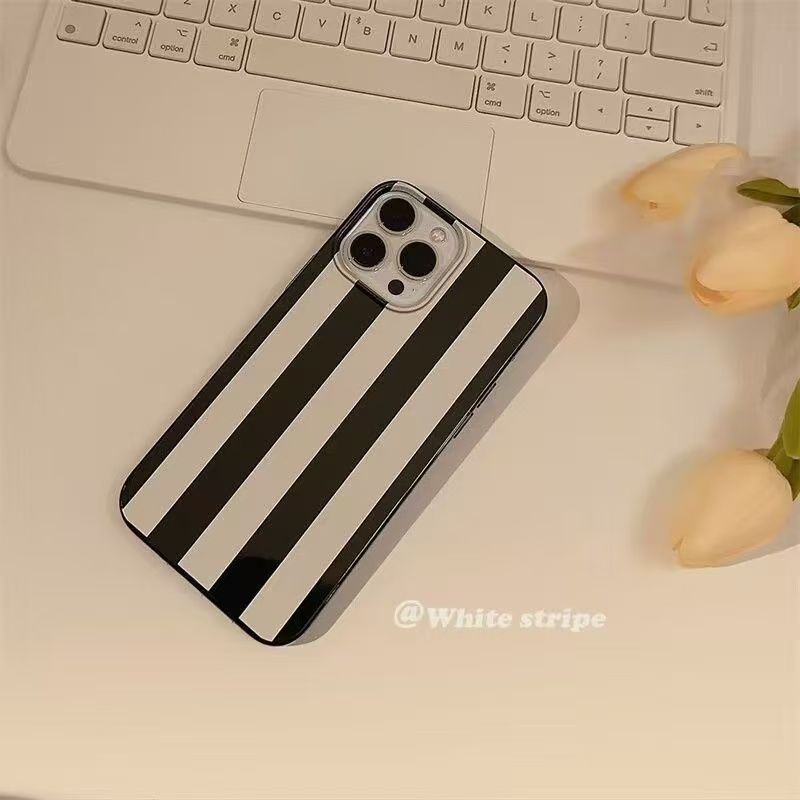 블랙 화이트 라인 디자인의 소형 니치 프레시 아트 디자 - Phone Cases Art 리뷰 및 가격